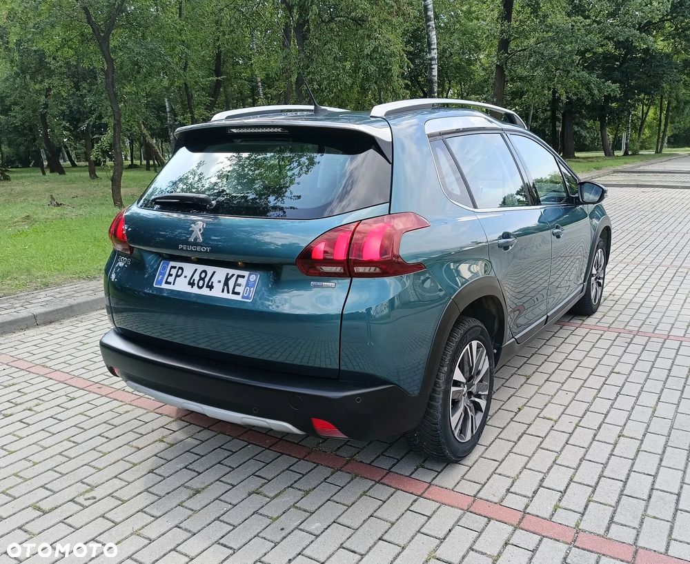 Peugeot 2008 PureTech 130 GPF Stop&Start Signature - 7