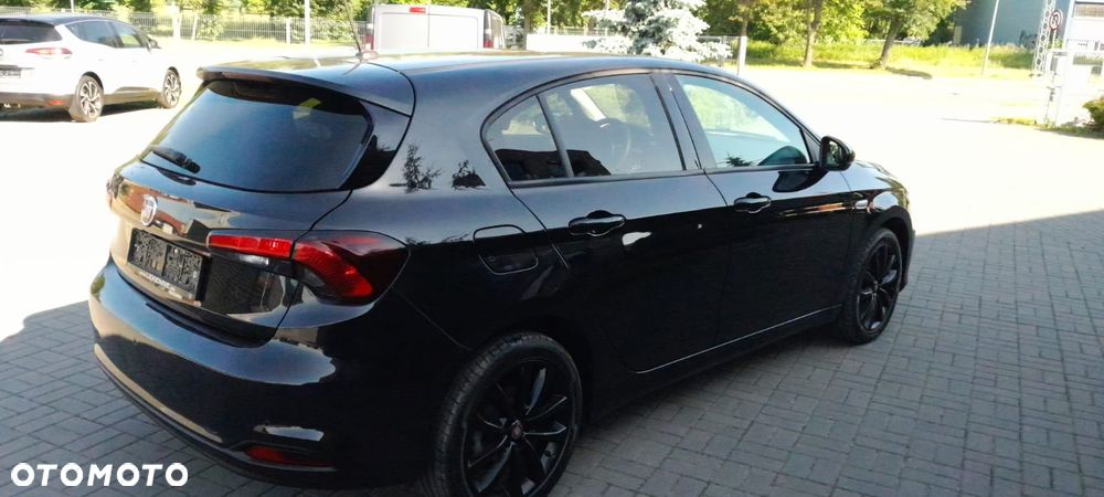 Fiat Tipo 1.4 T-Jet 16v Sport - 17