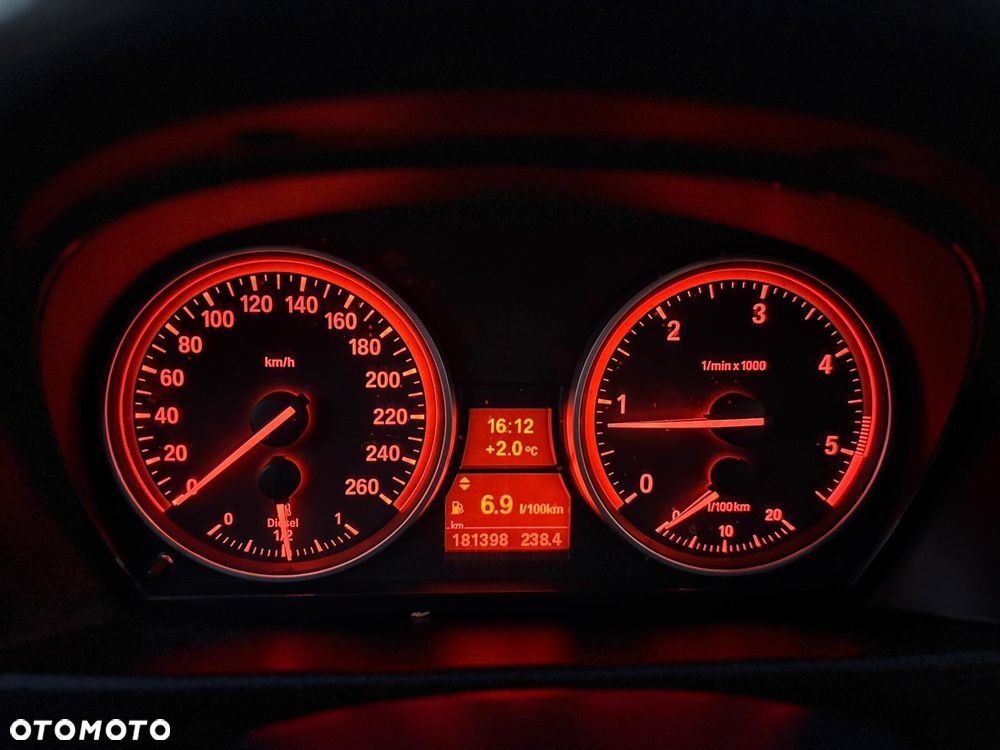 BMW X1 xDrive18d - 7