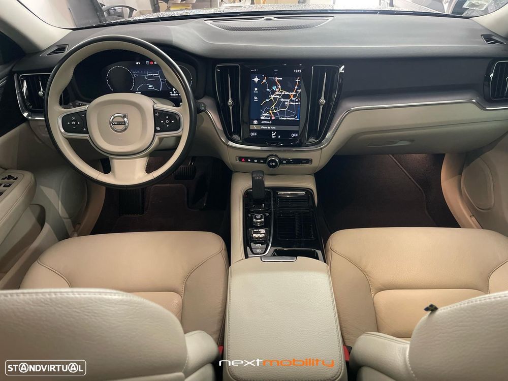 Volvo V60 2.0 T6 AWD TE Inscription - 3