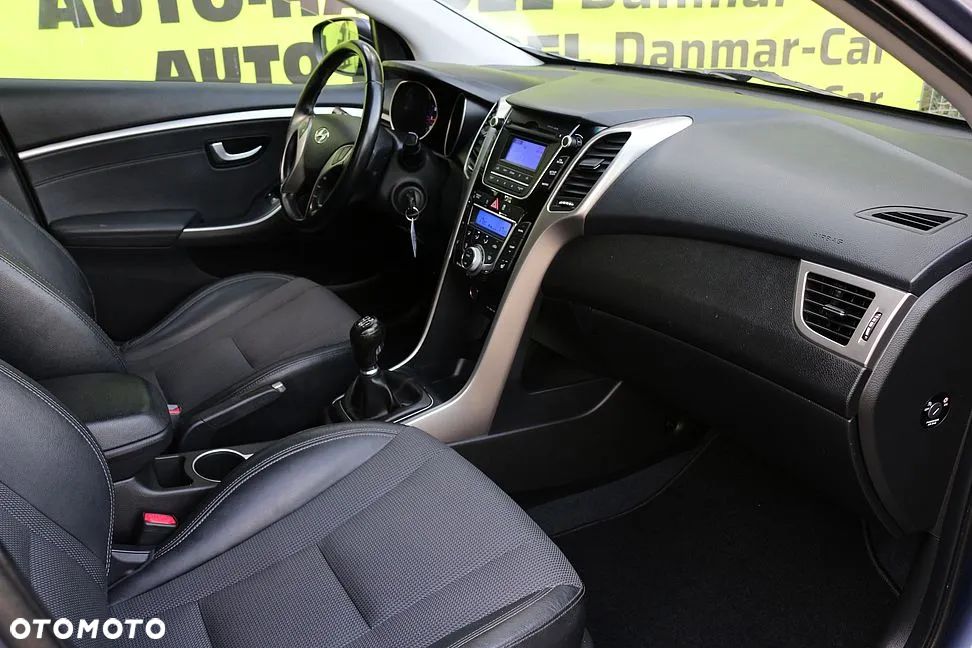 Hyundai i30 1.4 Advantage - 14