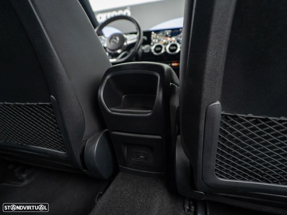 Mercedes-Benz CLA 250 e Shooting Brake AMG Line - 40