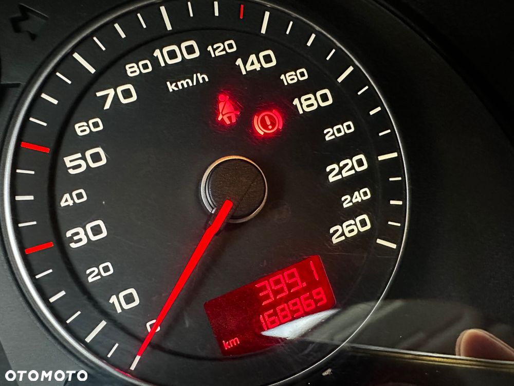 Audi A3 Sportback 1.8 TFSI Attraction - 21