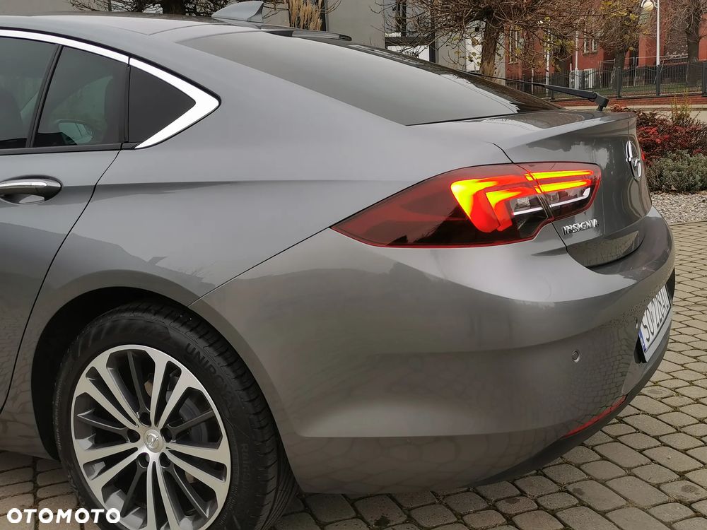 Opel Insignia 1.5 T Elite S&S - 12
