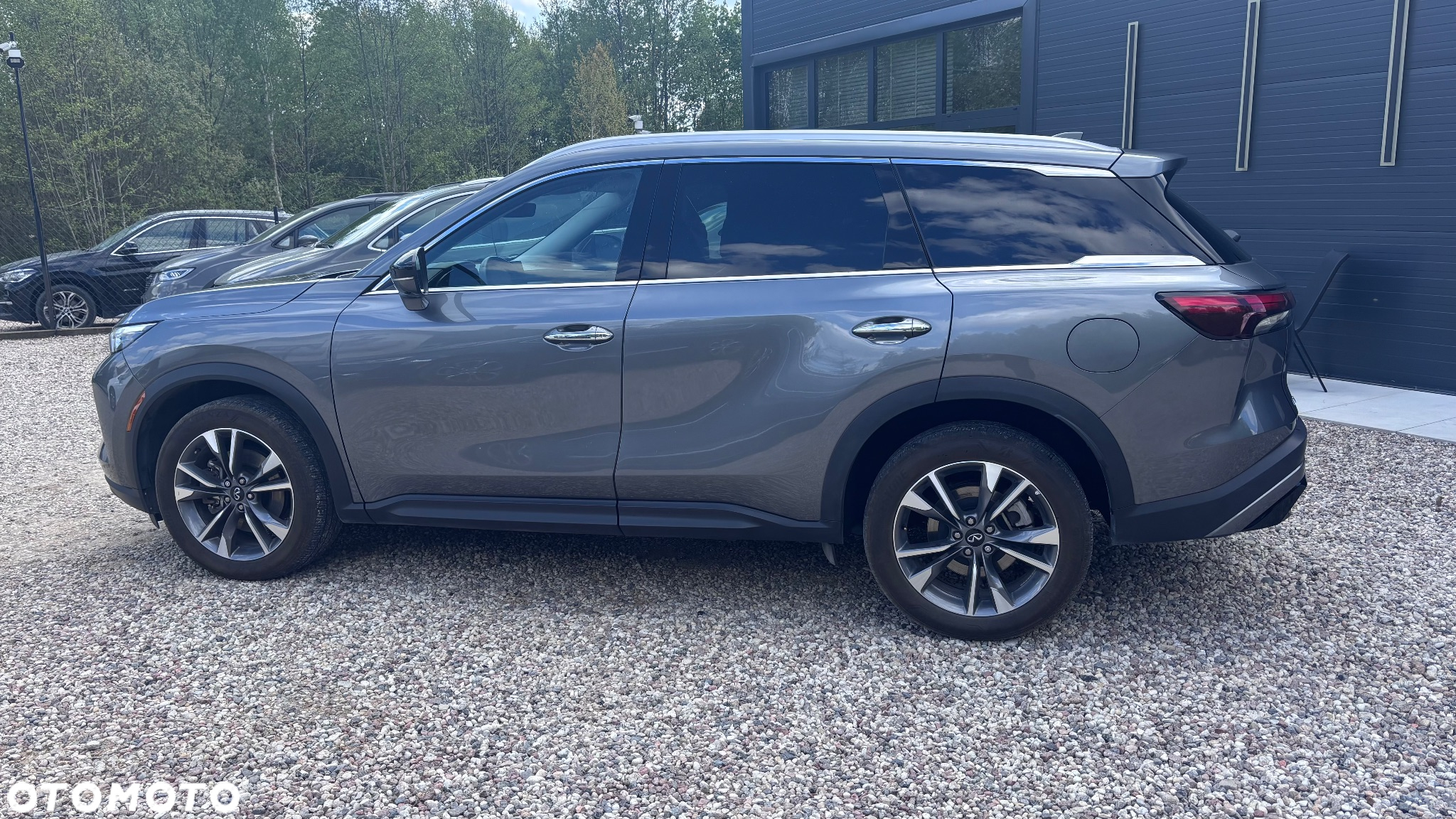 Infiniti QX60 - 8