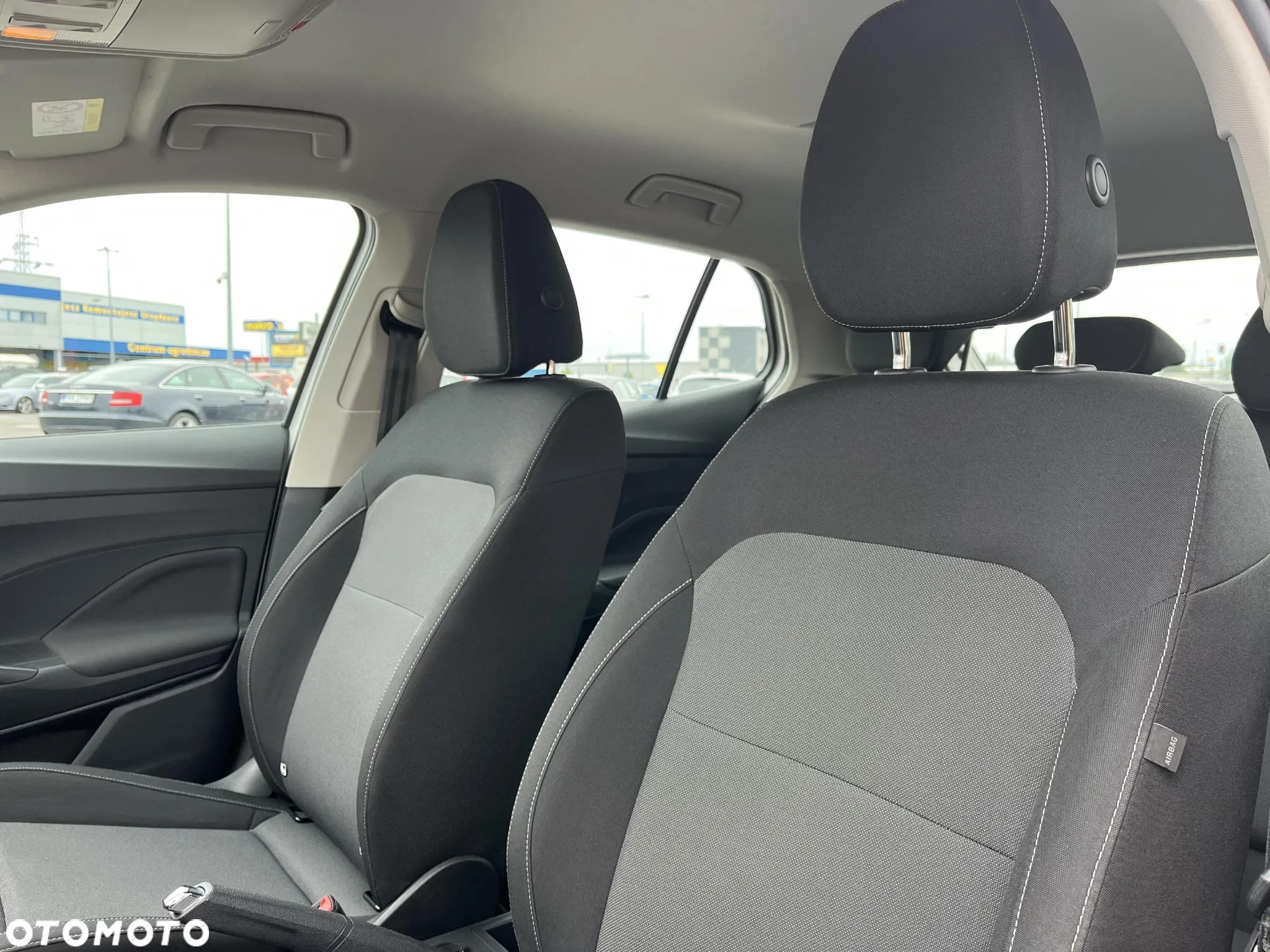 Skoda Fabia 1.0 TSI Ambition - 12