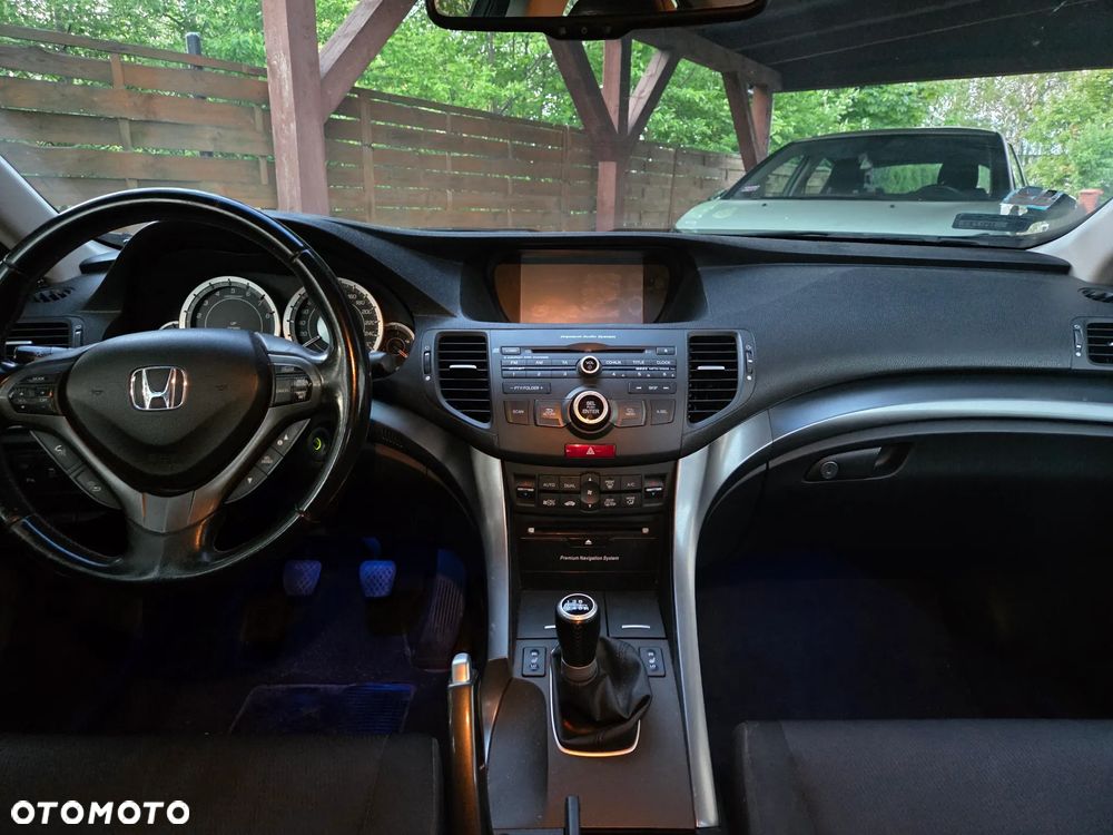 Honda Accord 2.0 Lifestyle Navi - 12