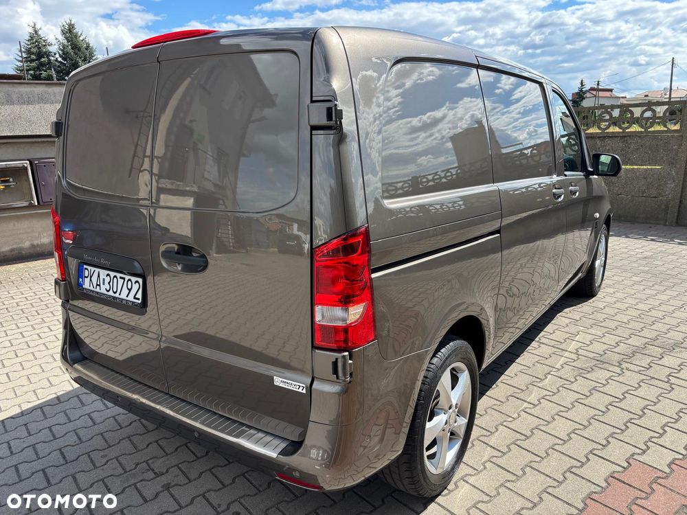 Mercedes-Benz VITO 447 - 6