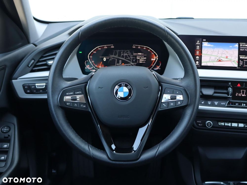 BMW Seria 1 - 12