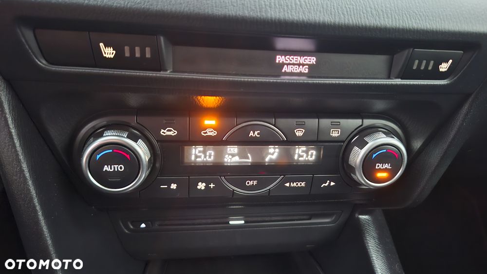 Mazda 3 SKYACTIV-G 120 Urban Limited - 5