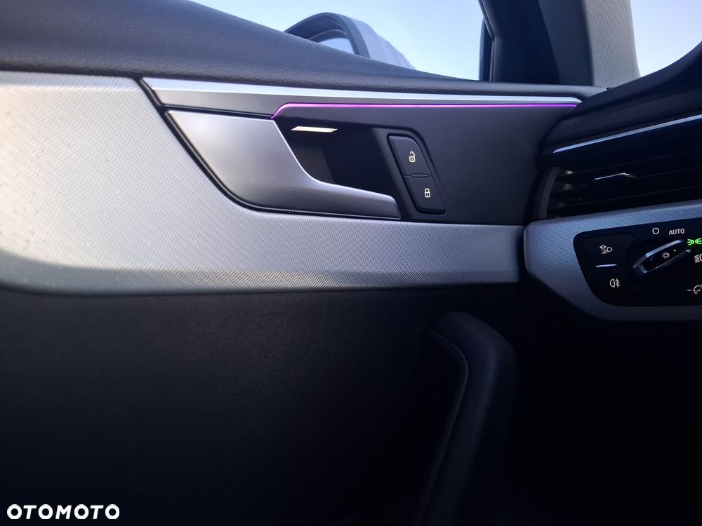 Audi A4 Avant 2.0 TDI S tronic - 19