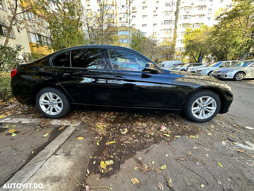 BMW Seria 3 318d Aut. - 14