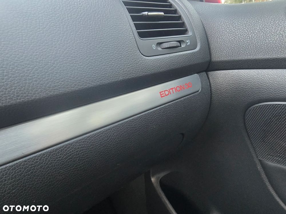 Volkswagen Golf 2.0 TSI GTI Edition 30 DSG - 17