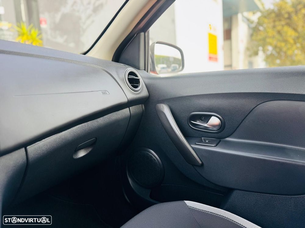 Dacia Sandero 1.5 Blue dCi Stepway - 31