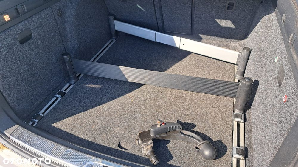 Skoda Superb 2.0 TDI DSG Exclusive - 10