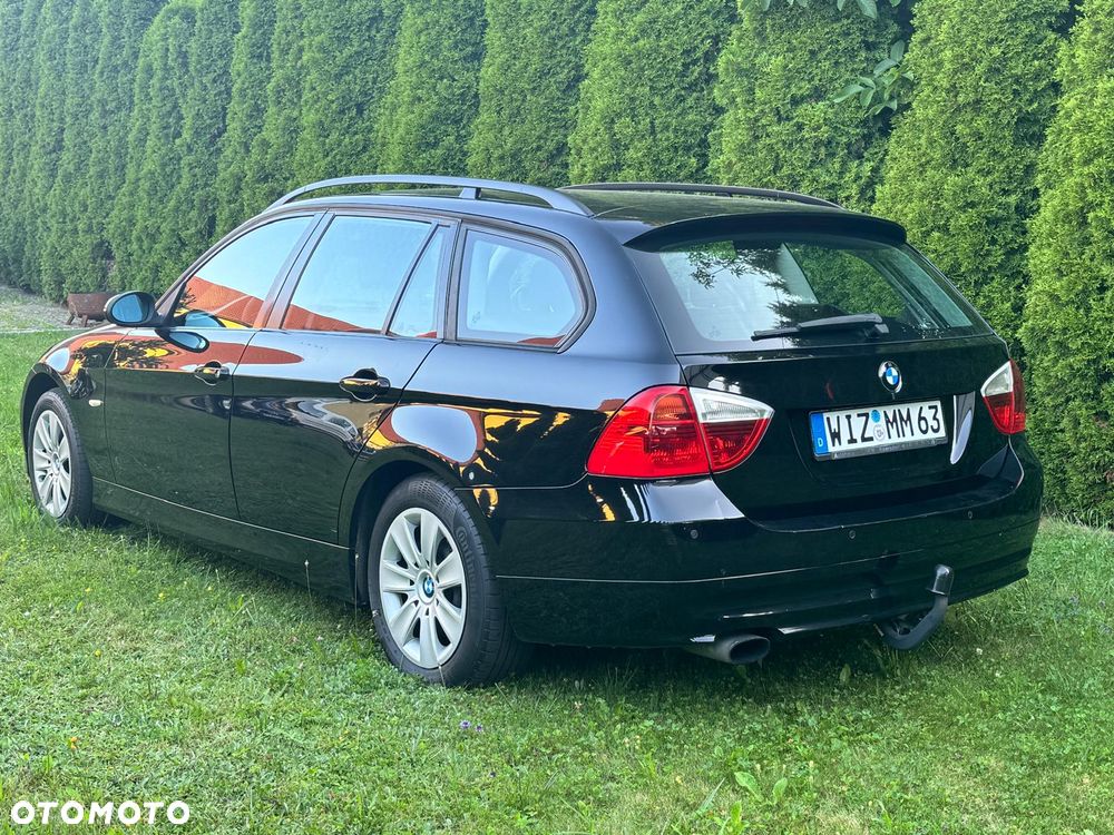 BMW Seria 3 318d DPF Edition Lifestyle - 10