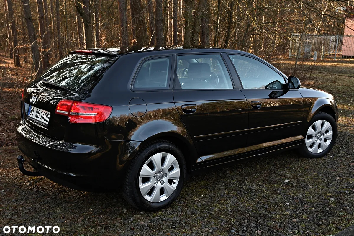 Audi A3 1.6 TDI Ambiente - 18