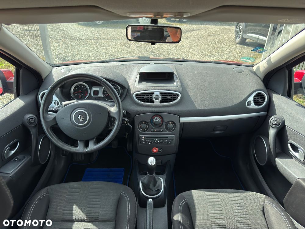 Renault Clio 1.2 16V Expression - 18