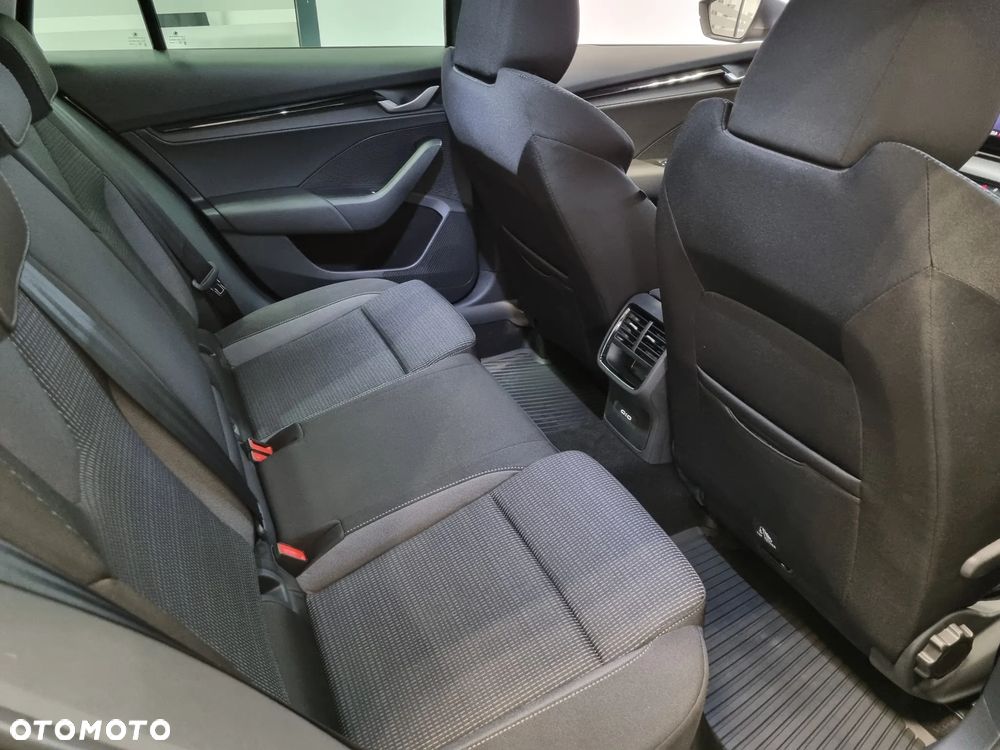 Skoda Octavia 1.5 TSI mHEV Drive Selection DSG - 26