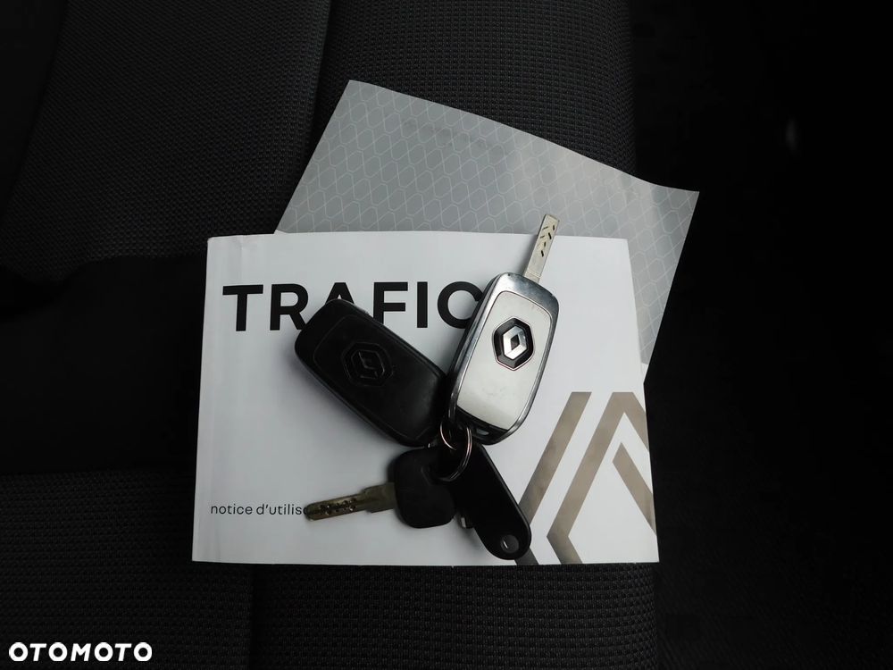 Renault TRAFIC - 17