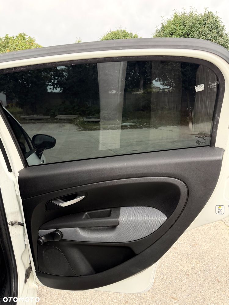 Fiat Punto - 16