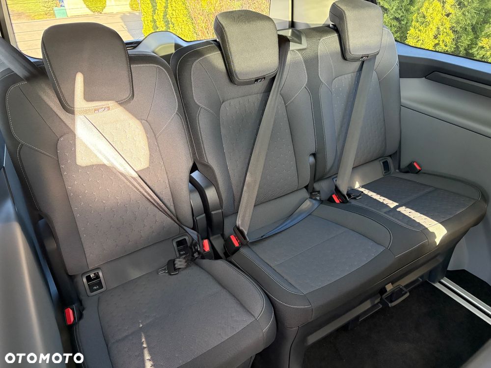 Ford Tourneo Custom 320 L2H1 VA Autm Titanium X - 11