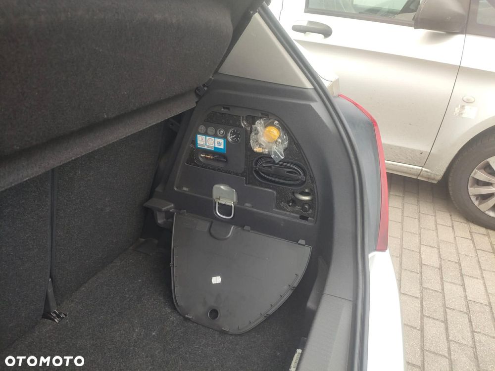 Opel Corsa 1.0 12V Easytronic Eco - 17