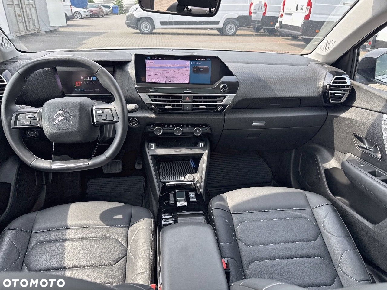 Citroën C4X e-C4 X EV136 50kWh Shine Pack - 8