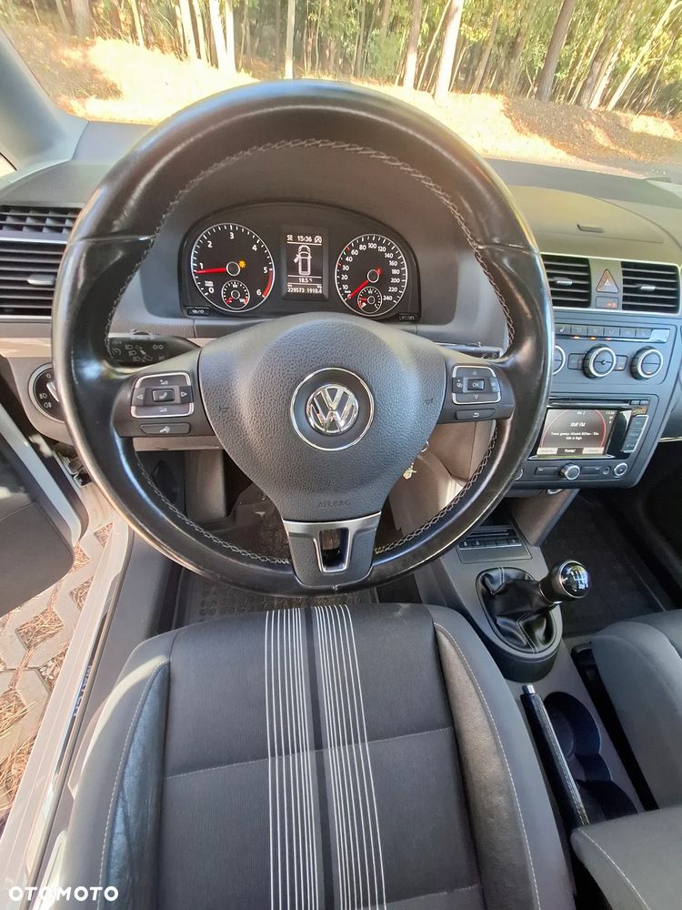 Volkswagen Touran 1.6 TDI DPF BlueMotion Technology MATCH - 29