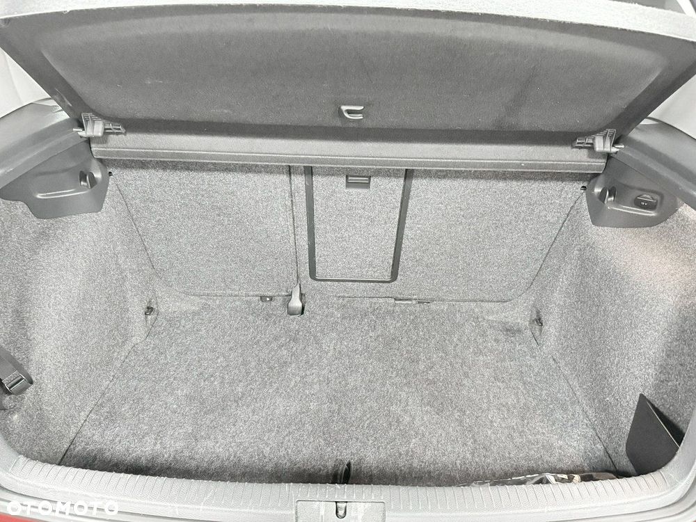 Volkswagen Golf 1.4 TSI Comfortline - 14