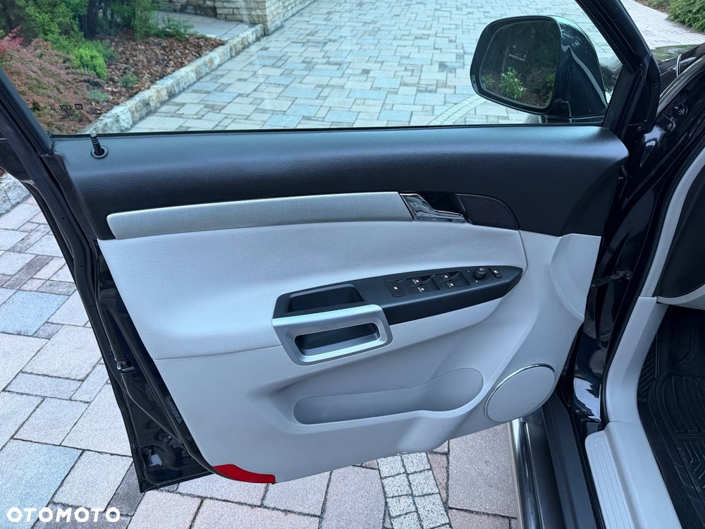 Opel Antara 2.2 CDTI ecoFLEX Start/Stop Design Edition - 17