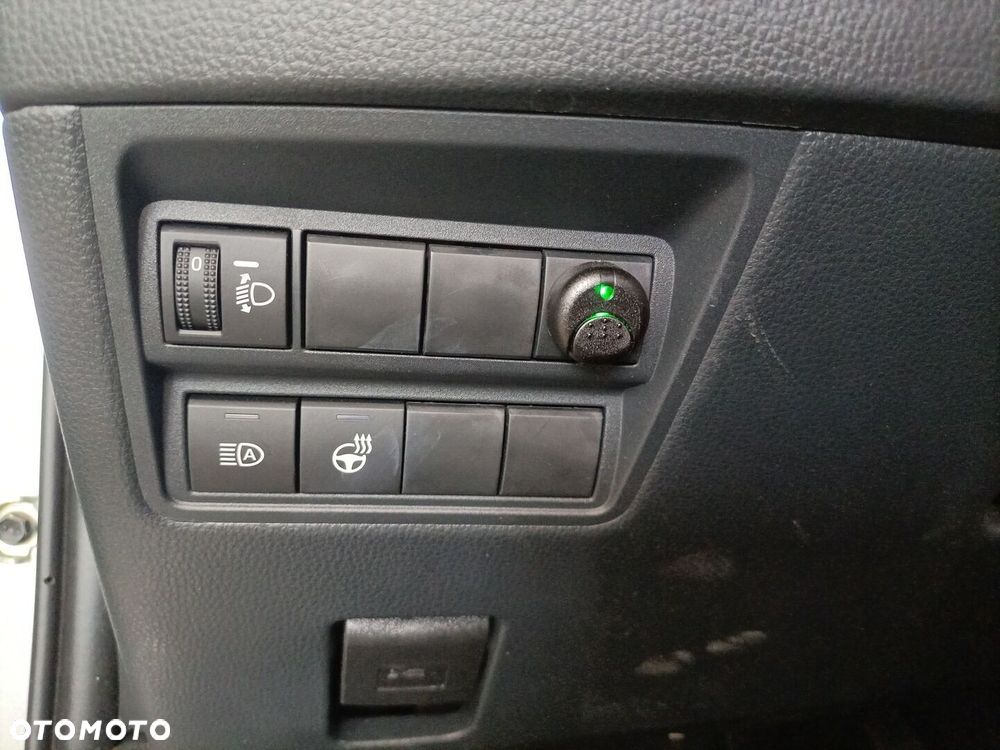 Toyota Yaris Hybrid 1.5 Style - 15