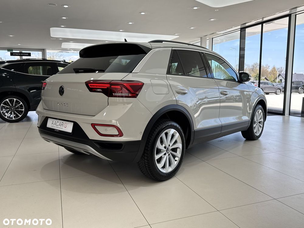 Volkswagen T-Roc - 5