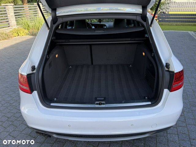 Audi A4 Avant 2.0 TDI DPF S line Sportpaket (plus) - 7