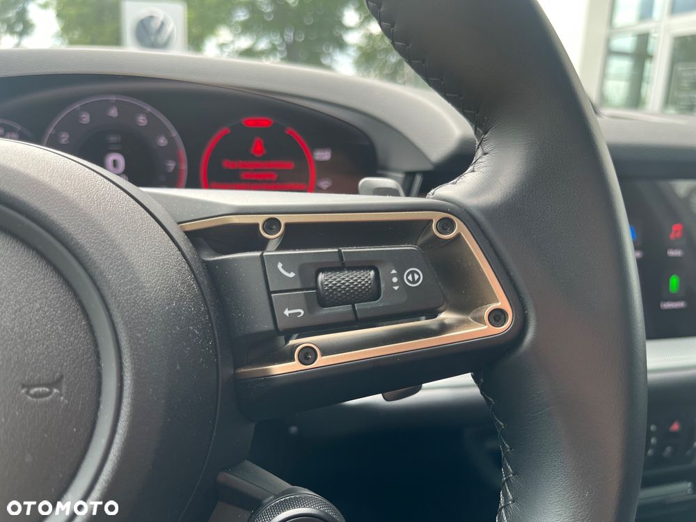 Porsche Cayenne E-Hybrid - 11