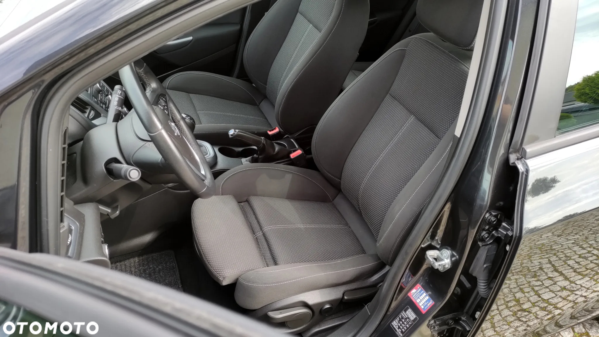 Opel Astra 1.4 Turbo Sports Tourer - 24