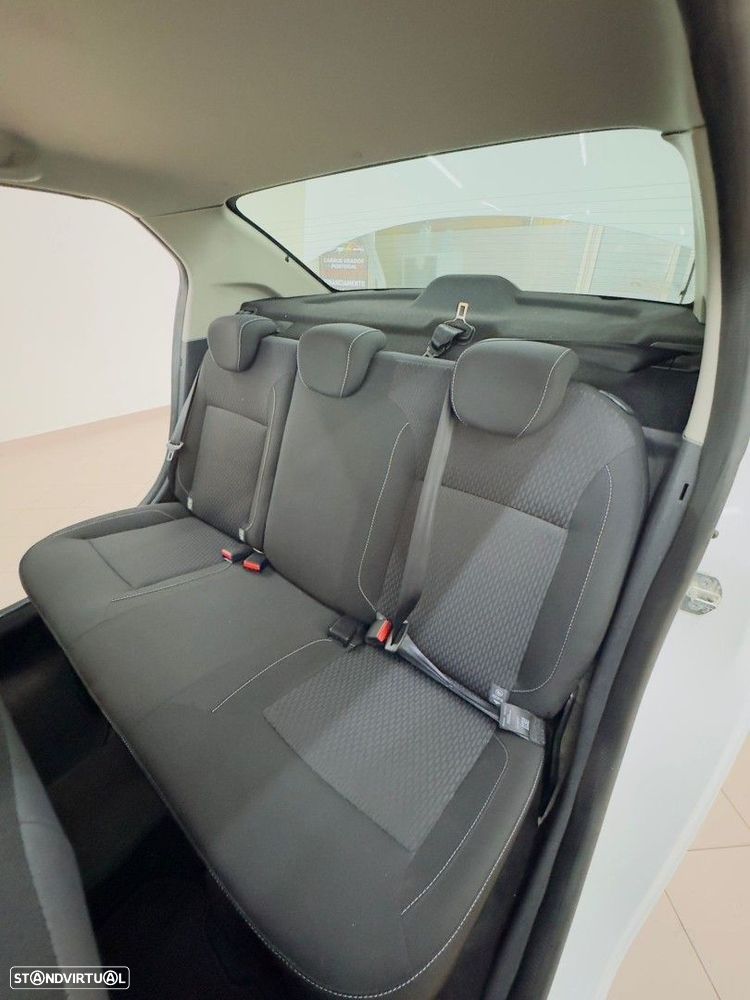 Dacia Logan 0.9 TCe Confort - 24