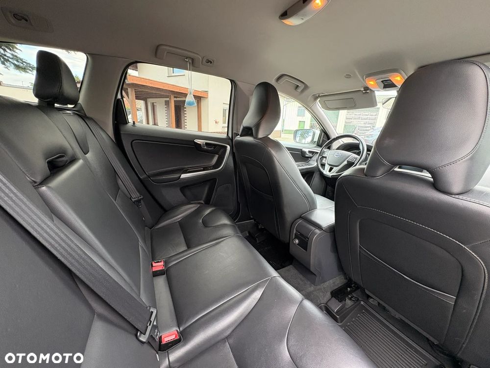 Volvo XC 60 D4 Drive-E Kinetic - 15