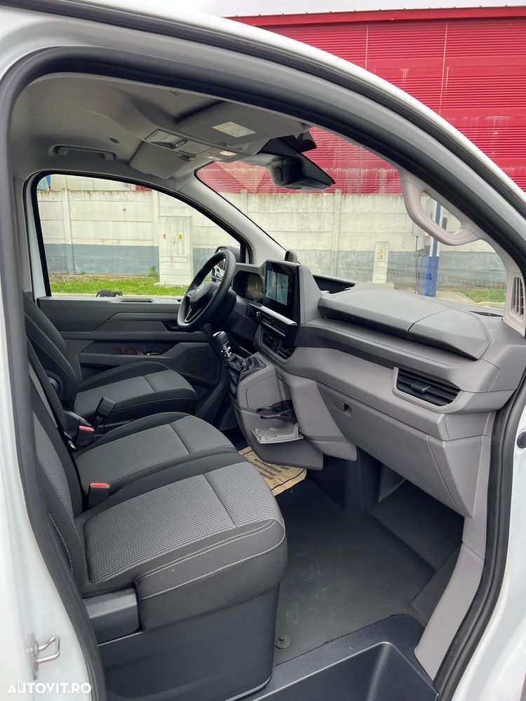 Volkswagen Transporter furgon lung 150cp - 12