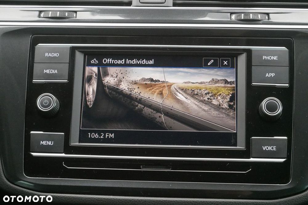 Volkswagen Tiguan 2.0 TSI 4Mot Life DSG - 23
