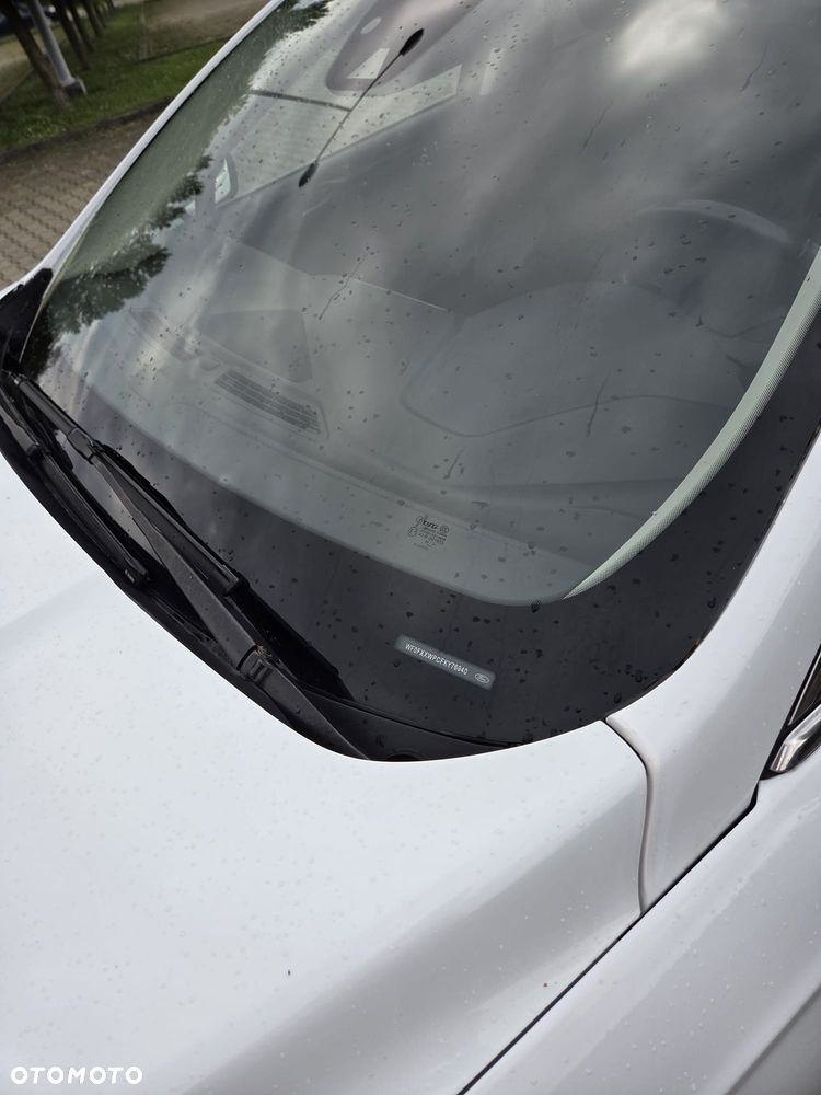 Ford Mondeo - 9