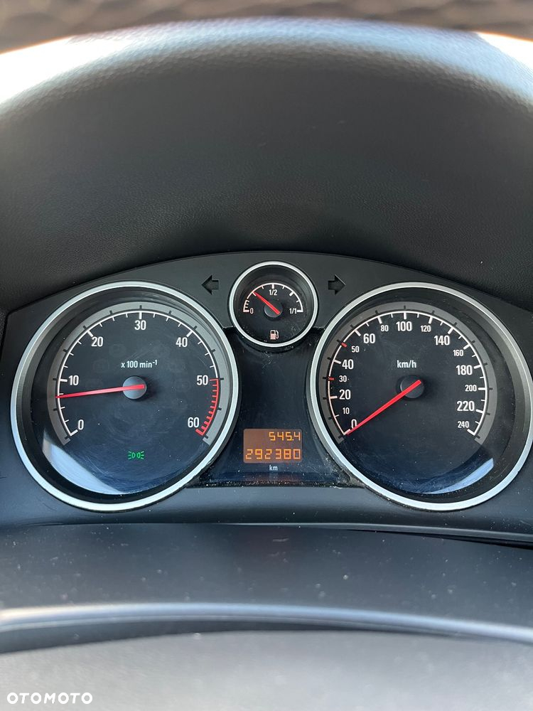 Opel Astra - 13