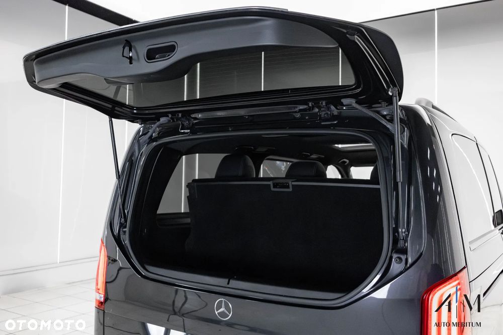 Mercedes-Benz Klasa V 300 d lang 4Matic 9G-TRONIC Avantgarde - 27