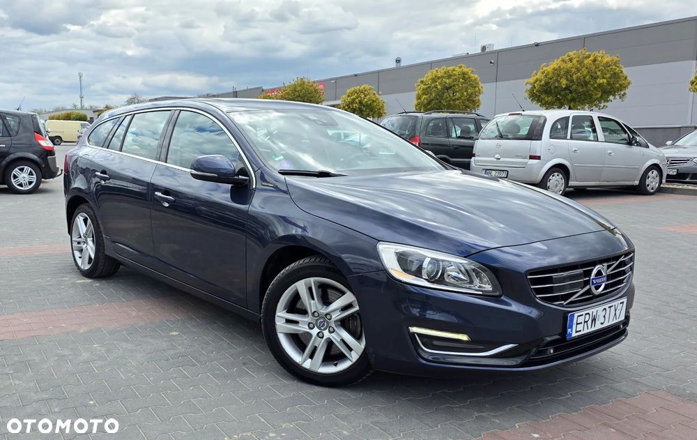 Volvo V60 D6 Twin Engine Geartronic Summum - 2