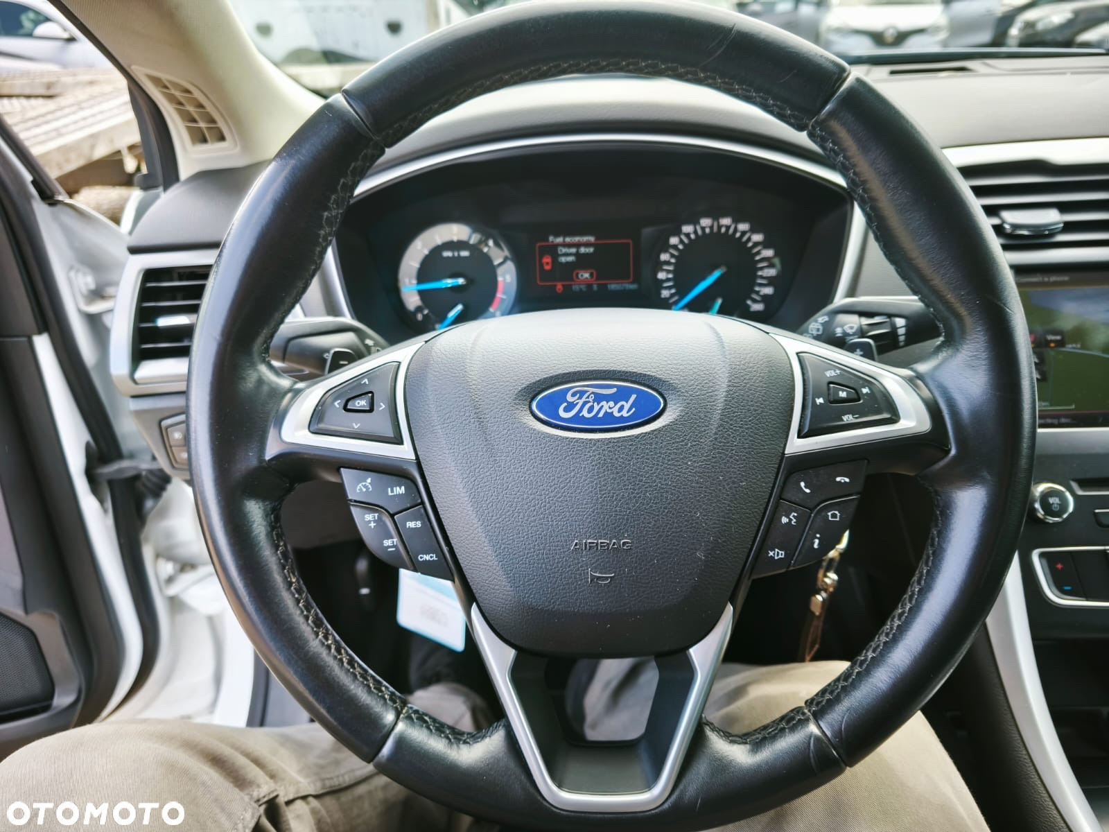 Ford Mondeo 2.0 EcoBlue Business Edition - 25