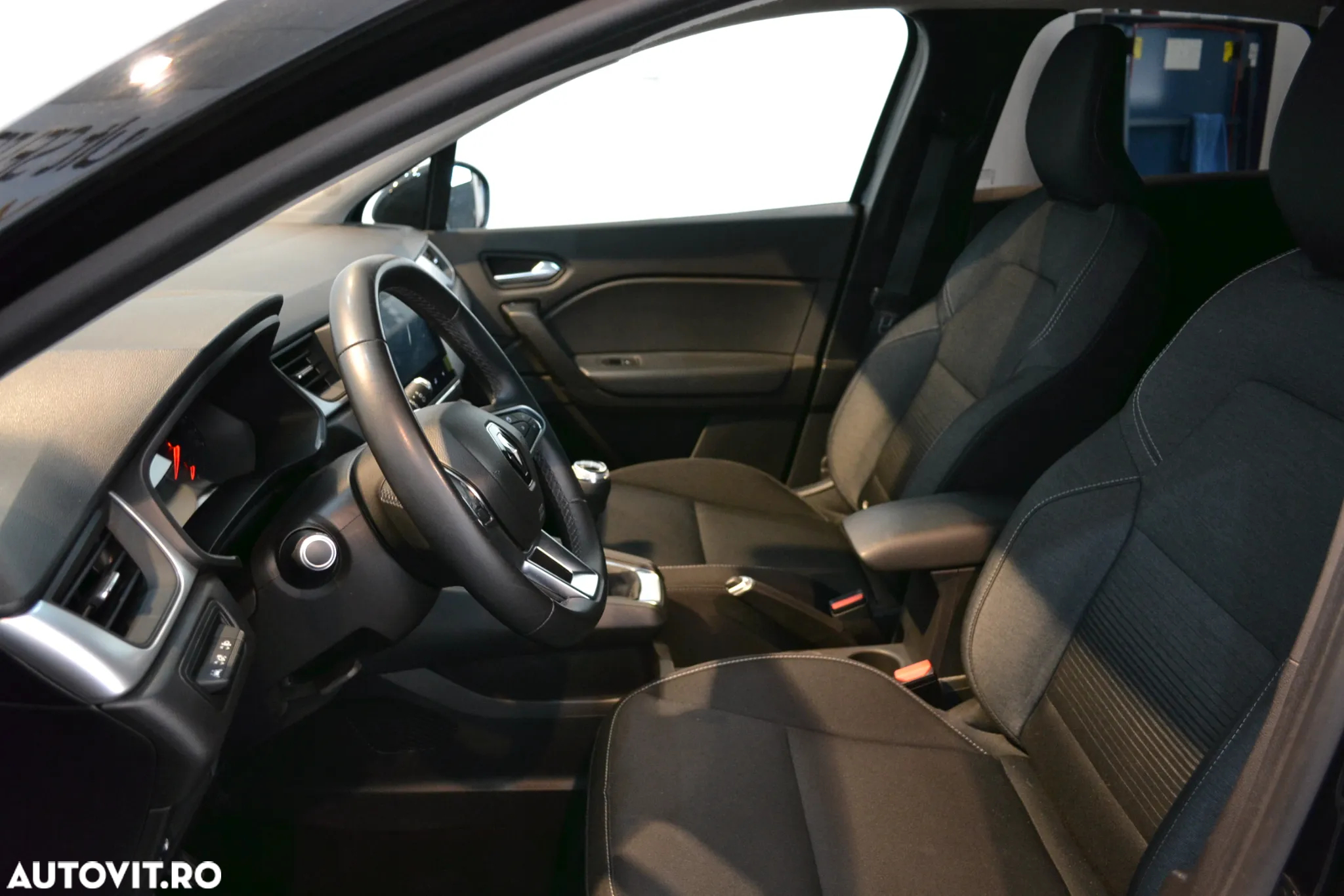 Renault Captur TCe 100 GPL Zen - 6