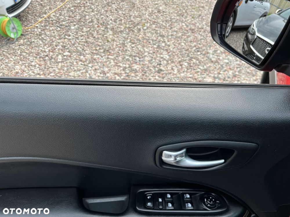 Jeep Compass - 14
