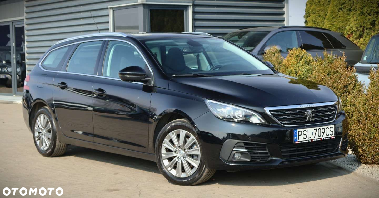Peugeot 308 - 4