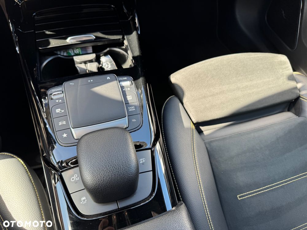 Mercedes-Benz Klasa A 45 S AMG 4-Matic 8G-DCT - 19