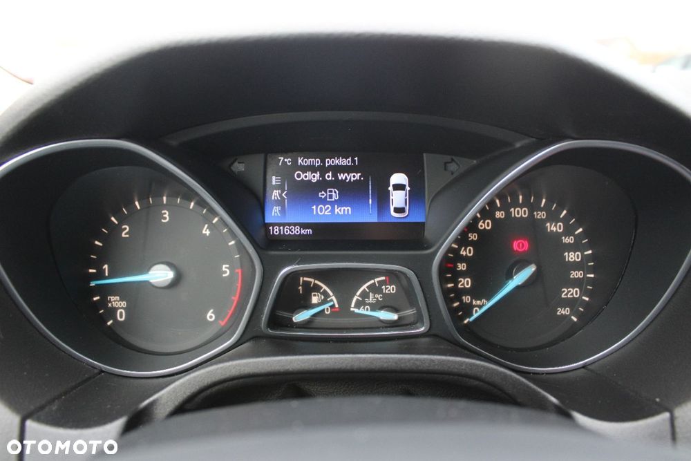 Ford Focus - 26